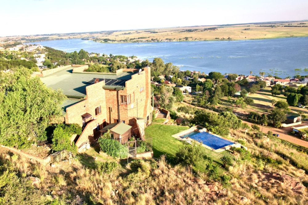 Double-storey house for sale in Bronkhorstbaai - PRN1729718 Double-storey house for sale in Bronkhorstbaai - PRN1729718