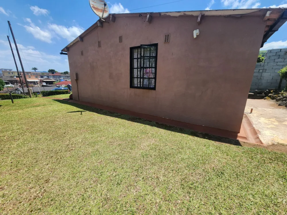 House sold in Bombay Heights - 1PM1729742