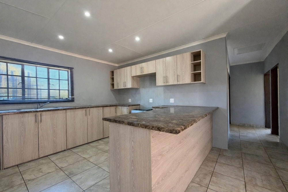 Townhouse for sale in Ermelo - 1EM1729784 Townhouse for sale in Ermelo - 1EM1729784