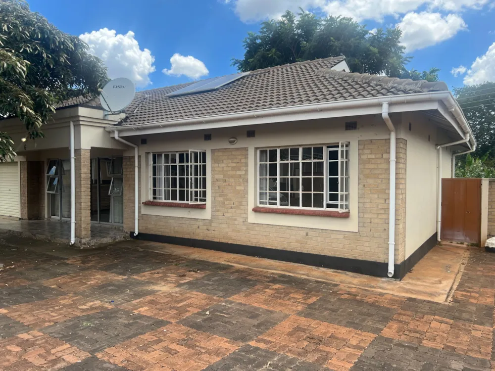 Cluster let in Highlands, Zimbabwe - 3ZB1729796 Cluster let in Highlands, Zimbabwe - 3ZB1729796