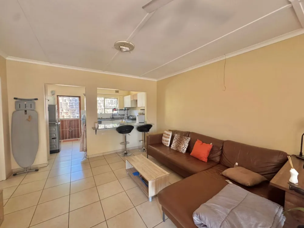 Apartment let in Morningside, Durban - 1DA1729849