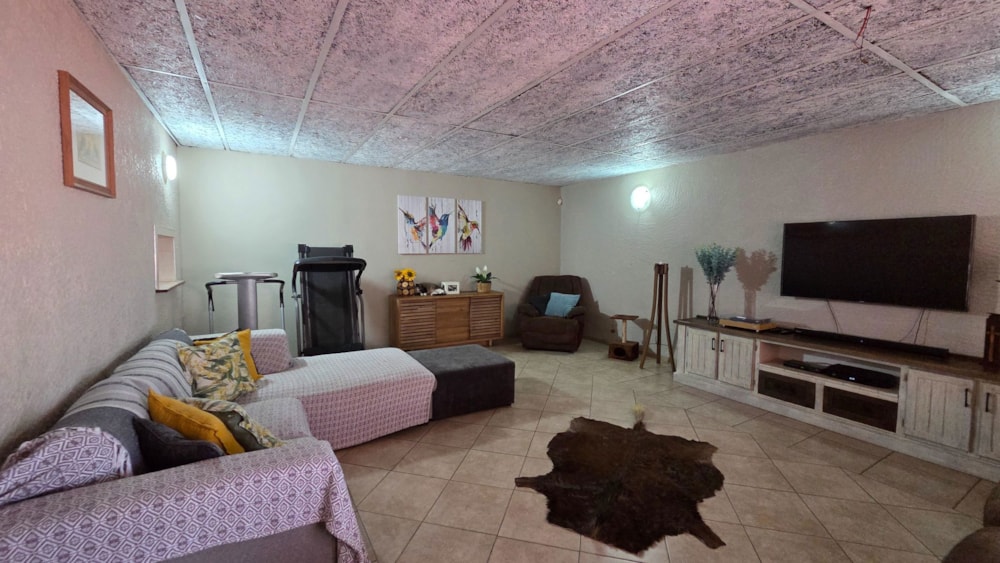 House for sale in Rensburg - 1SP1730199 House for sale in Rensburg - 1SP1730199