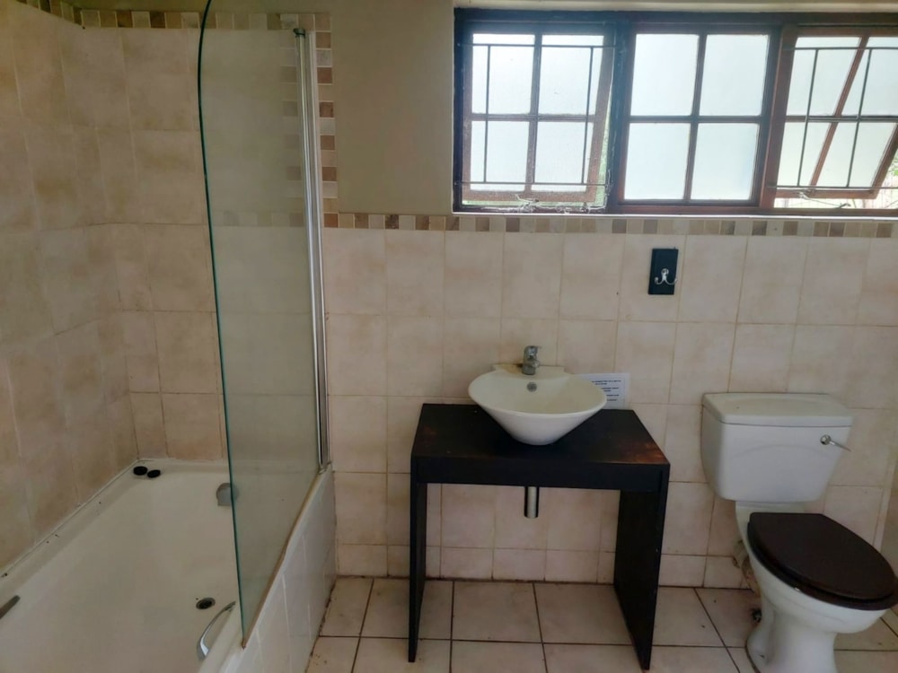 House to rent in Mount Moreland - 1ND1729916 House to rent in Mount Moreland - 1ND1729916