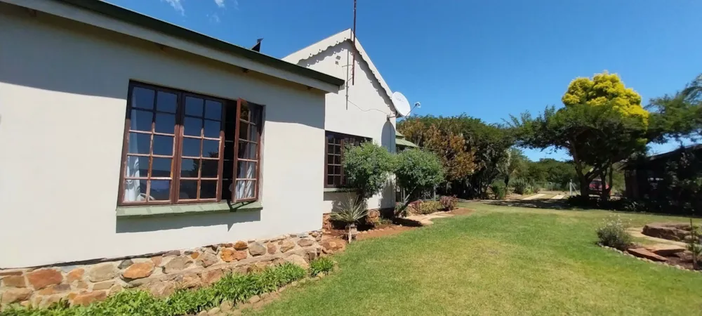 House let in Lydenburg (Mashishing) - 1LY1730432 House let in Lydenburg (Mashishing) - 1LY1730432
