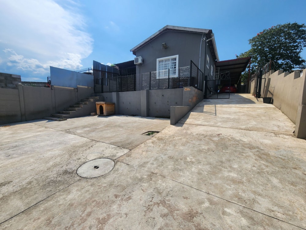 House for sale in Bombay Heights - 1PM1730083 House for sale in Bombay Heights - 1PM1730083