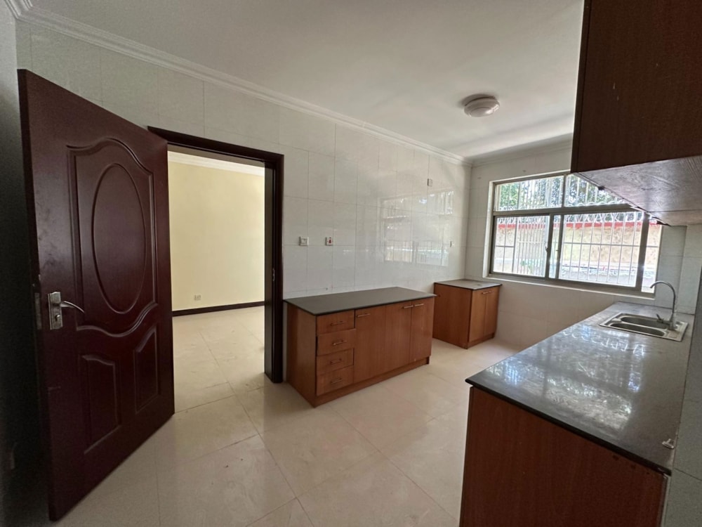 Apartment to rent in Kilimani, Kenya - 3KE1730858 Apartment to rent in Kilimani, Kenya - 3KE1730858