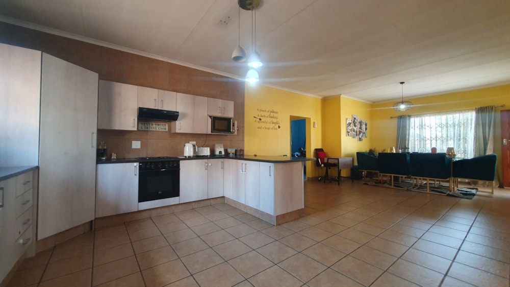 House for sale in Riversdale, Meyerton - 1VT1730125 House for sale in Riversdale, Meyerton - 1VT1730125