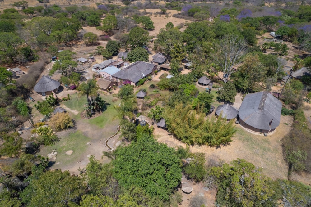Game lodge for sale in Hatfield, Zimbabwe - 3ZB1730094