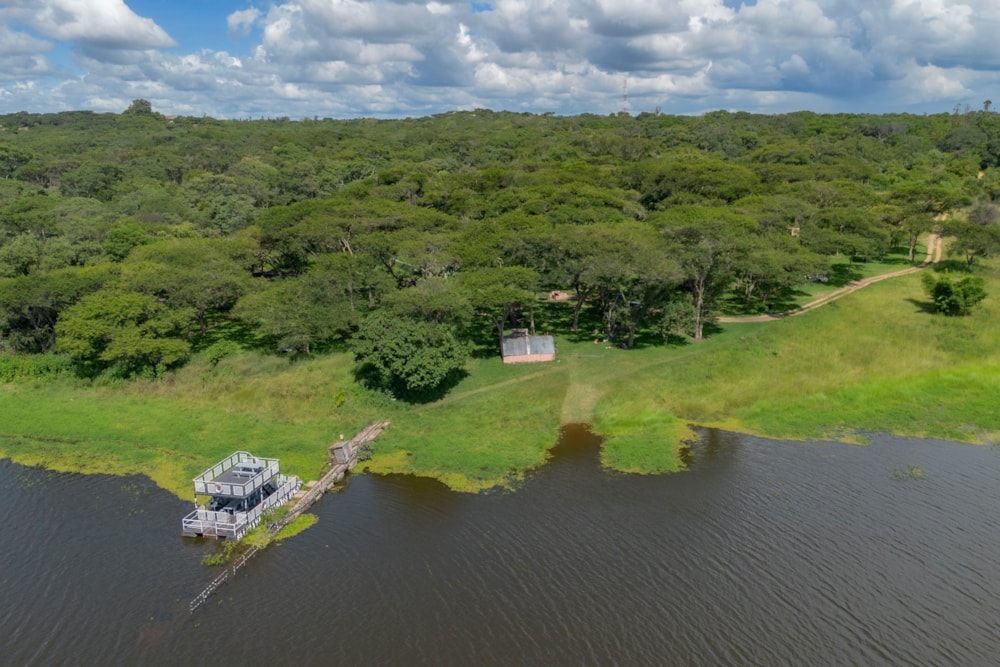 Game lodge for sale in Hatfield, Zimbabwe - 3ZB1730094