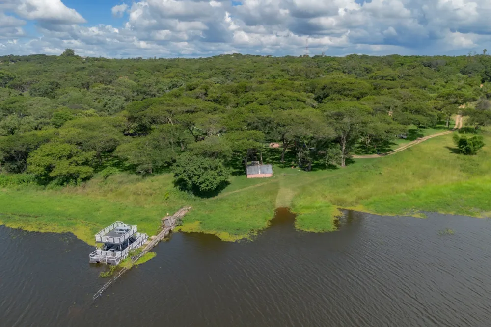 Game lodge for sale in Hatfield, Zimbabwe - 3ZB1730094 Game lodge for sale in Hatfield, Zimbabwe - 3ZB1730094
