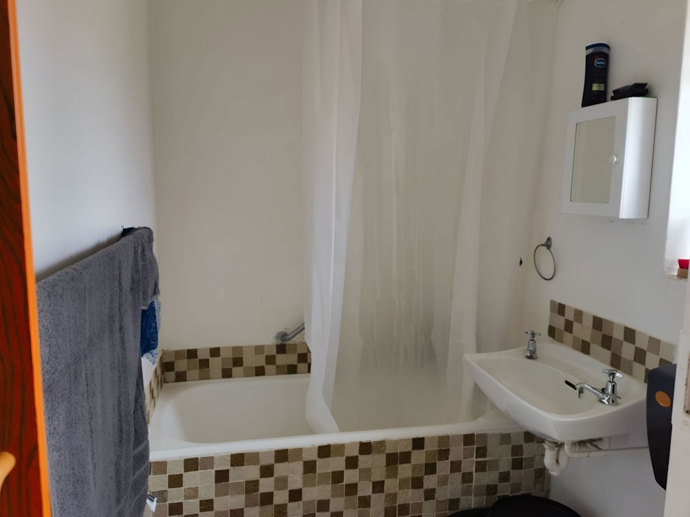 Townhouse to rent in Kabega - 1PLZ1730497