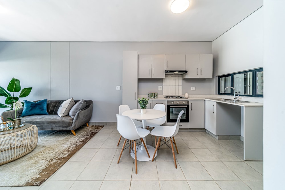 Apartment for sale in Emberton Estate - 1KF1730111