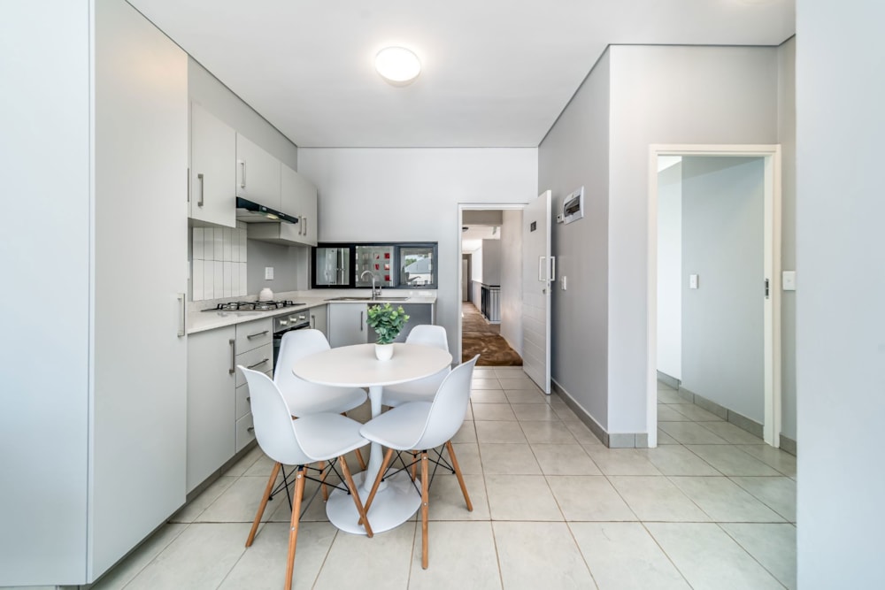 Apartment for sale in Emberton Estate - 1KF1730111