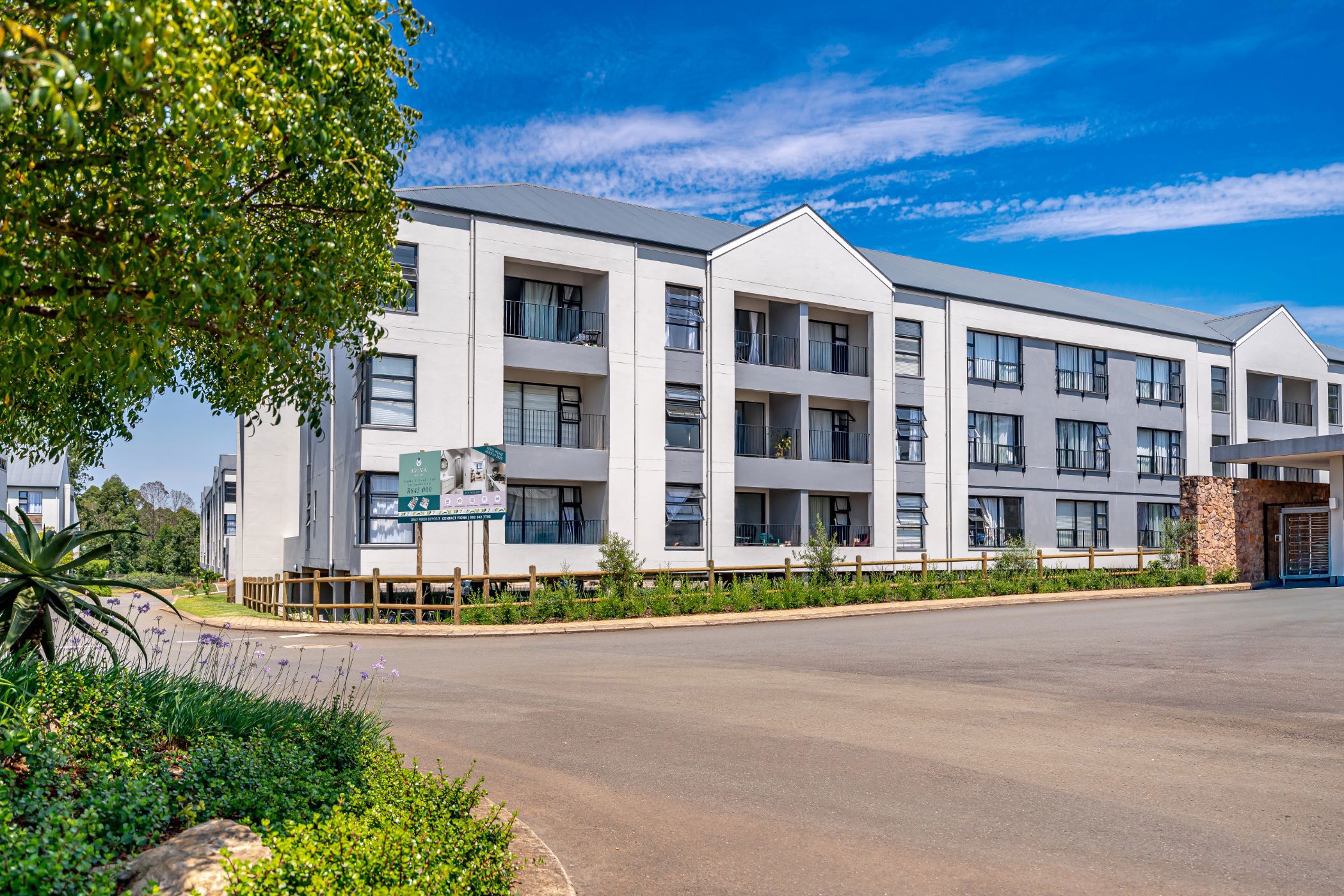 Apartment for sale in Emberton Estate - 1KF1730115