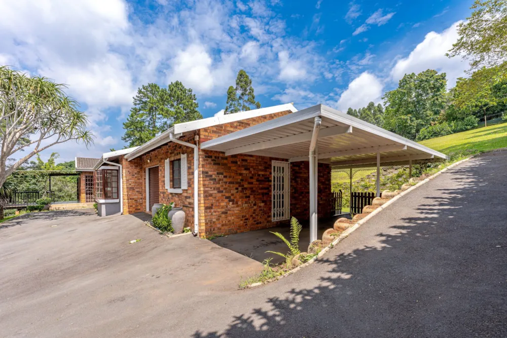 House sold in Gillitts - 1KF1730577