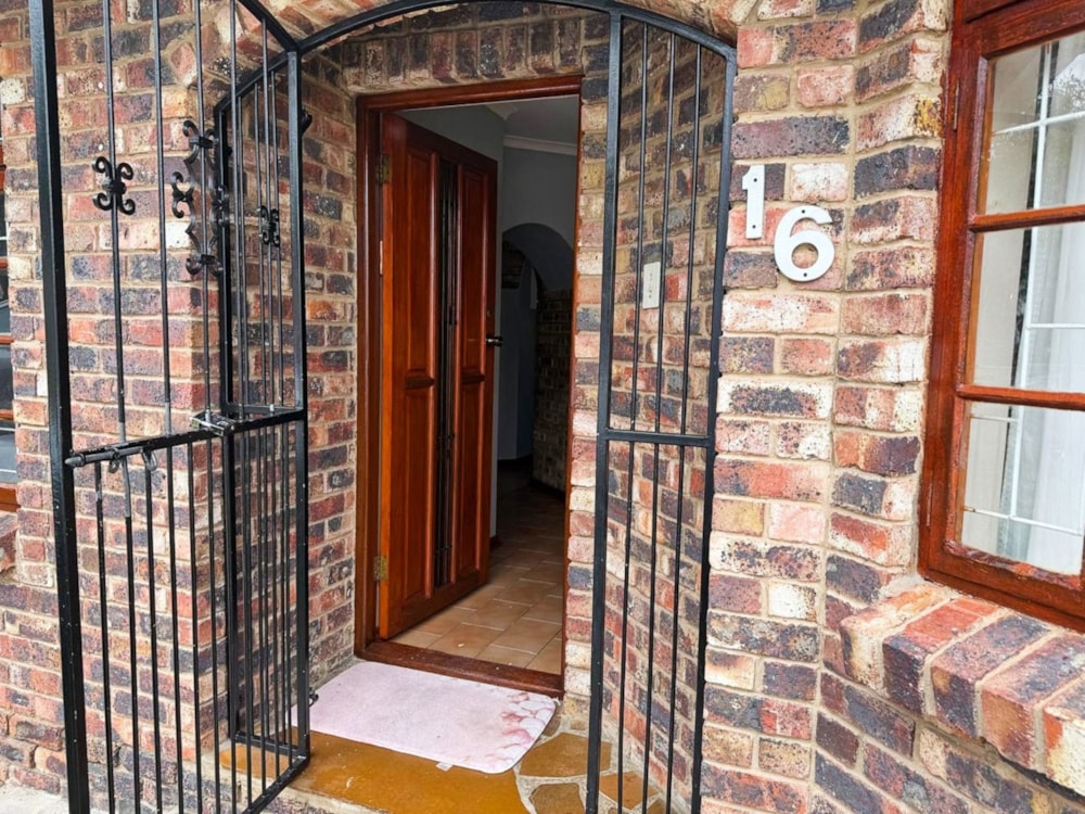 House to rent in Sherwood, Port Elizabeth, Gqeberha - 1PLZ1730172