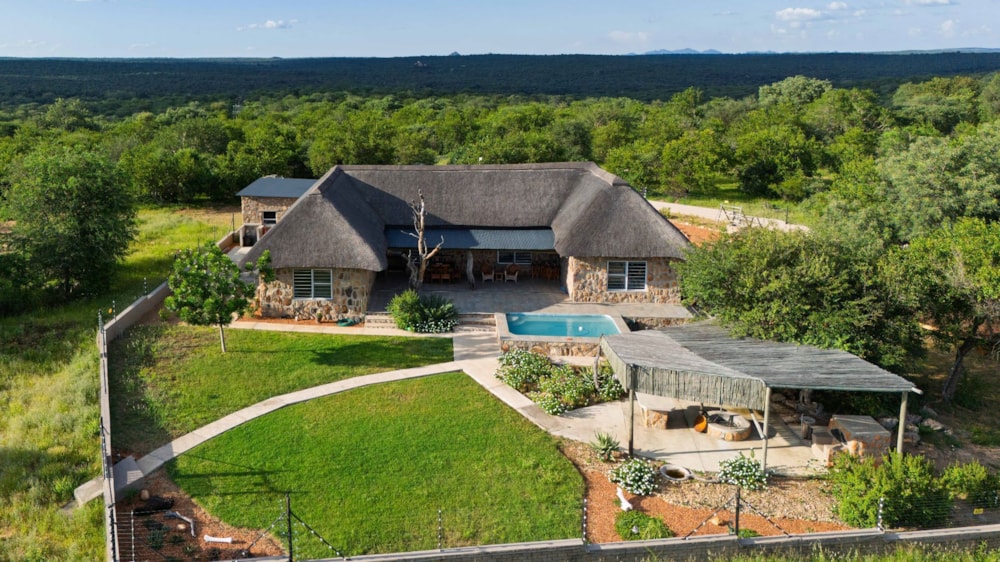 House for sale in Ndlovumzi Nature Reserve - 1HS1730211