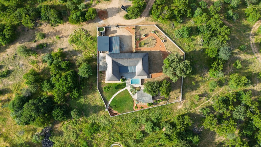 House for sale in Ndlovumzi Nature Reserve - 1HS1730211