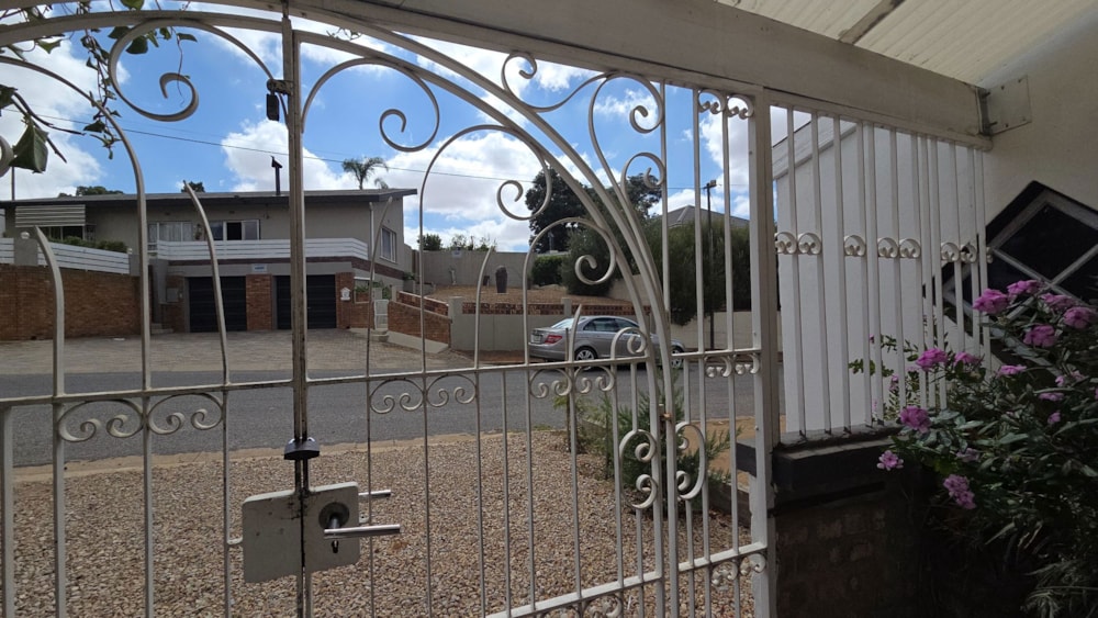 House to rent in Malmesbury - 1MS1731018