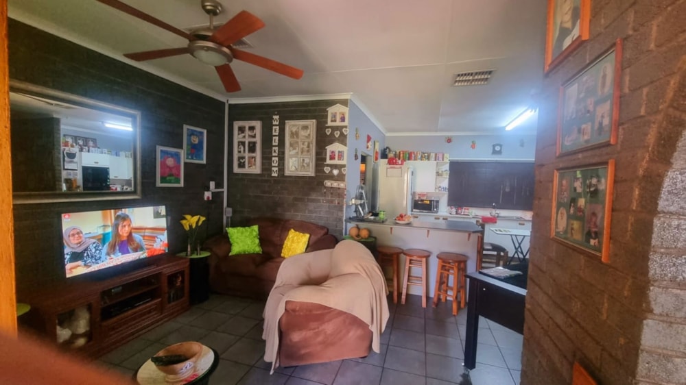 House for sale in Kathu - 1RN1730265 House for sale in Kathu - 1RN1730265