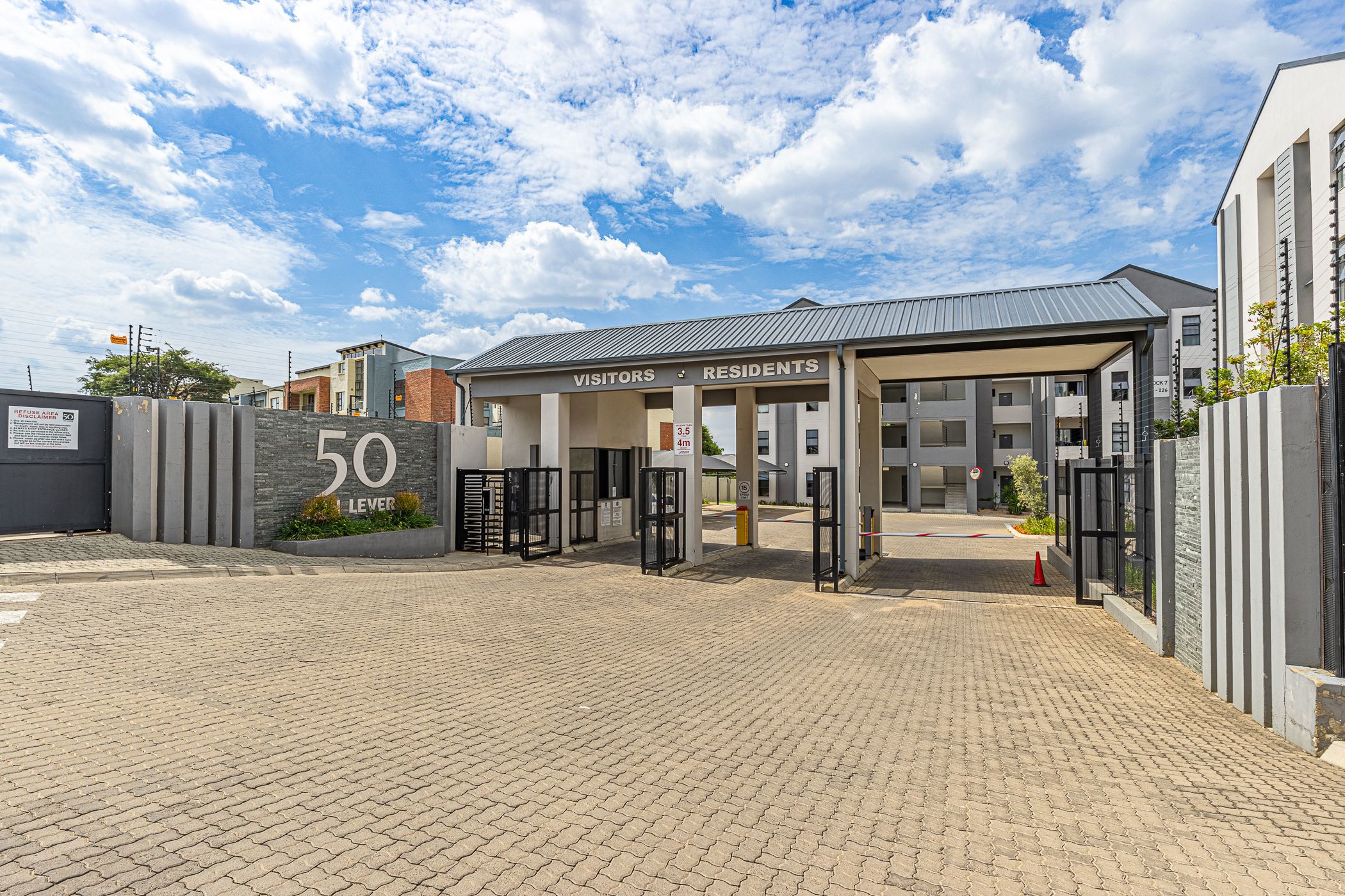 Apartment for sale in Midridge Park - MR1730833