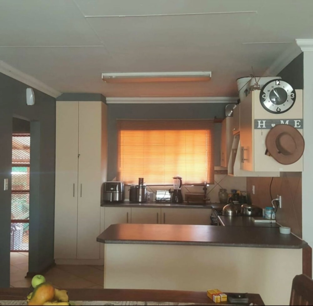 House for sale in Dibeng, Northern Cape - 1RN1730282 House for sale in Dibeng, Northern Cape - 1RN1730282