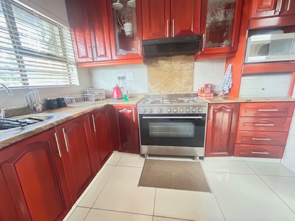 House for sale in Veldenvlei - 1RY1730888