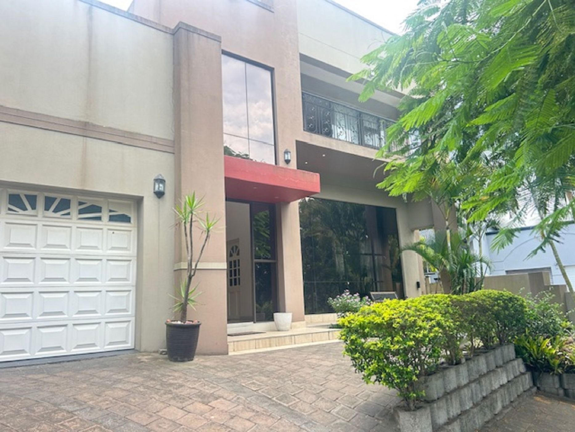 House for sale in Veldenvlei - 1RY1730888