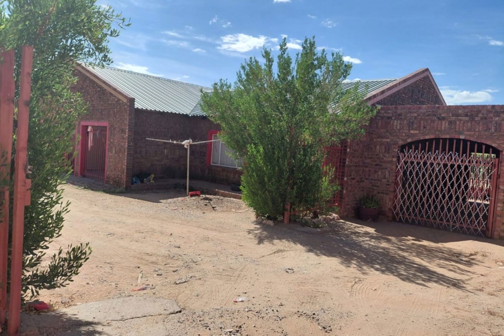 House for sale in Lemoendraai - 1KAH1730354