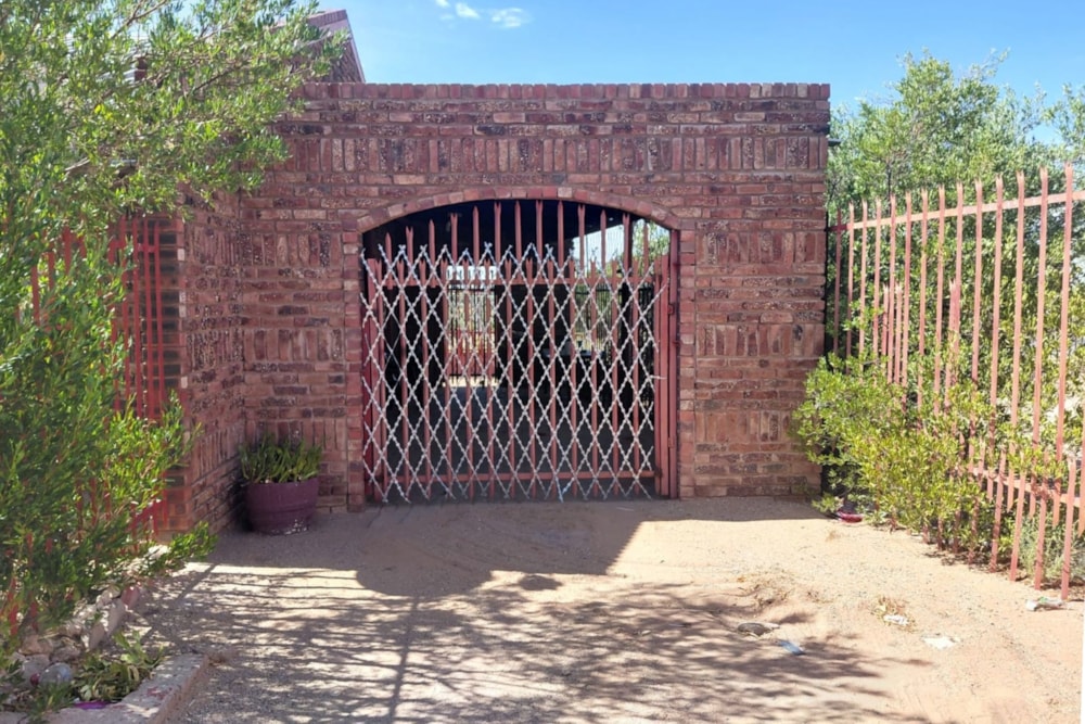 House for sale in Lemoendraai - 1KAH1730354