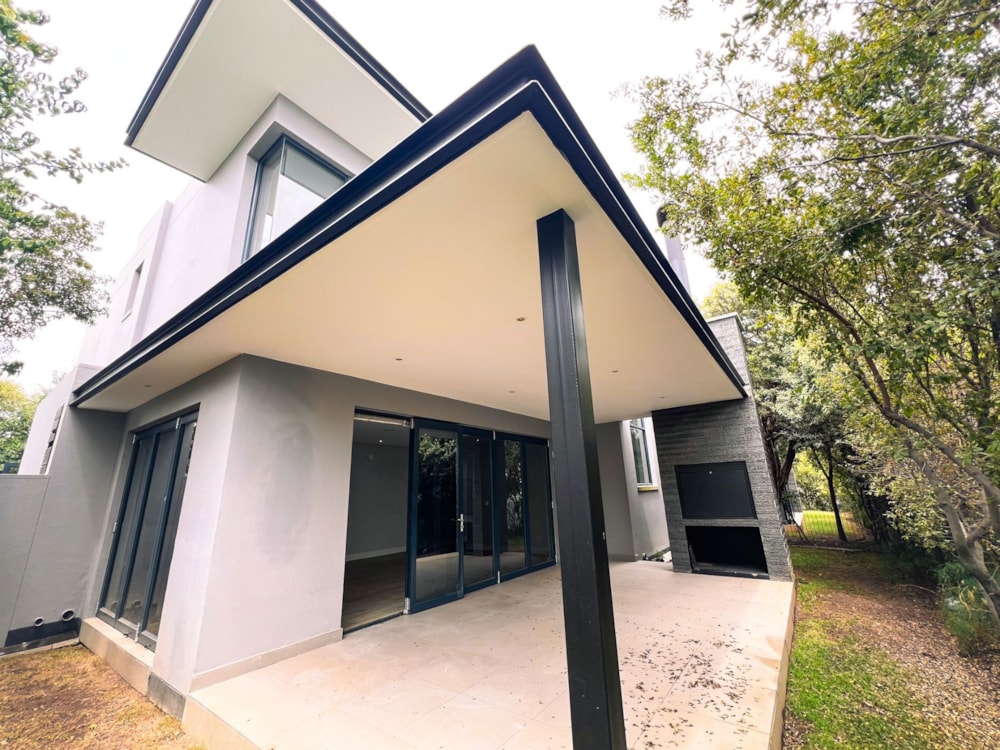 Cluster for sale in Steyn City - 1SY1730353