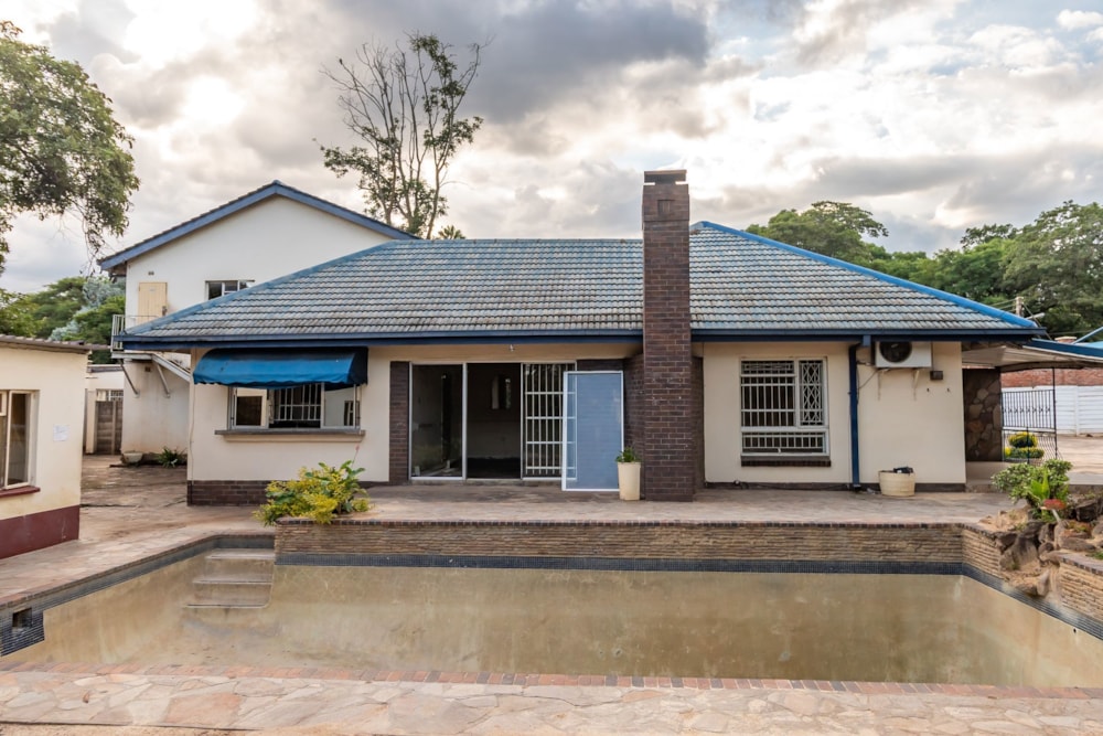 Commercial Building to rent in Avondale, Zimbabwe - 3ZB1730358