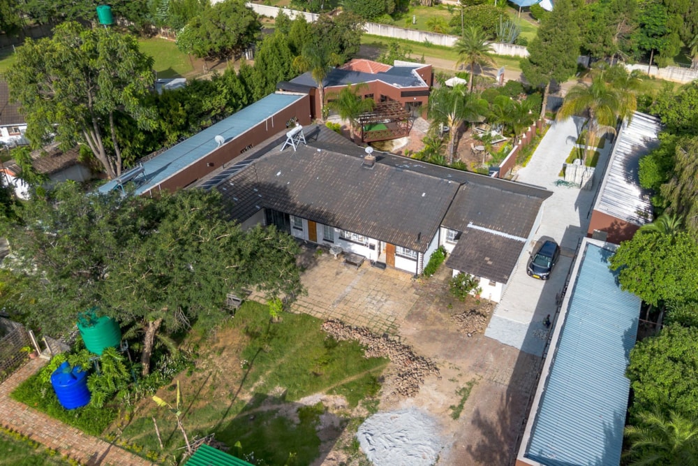 Commercial Building to rent in Groombridge, Zimbabwe - 3ZB1730359 Commercial Building to rent in Groombridge, Zimbabwe - 3ZB1730359