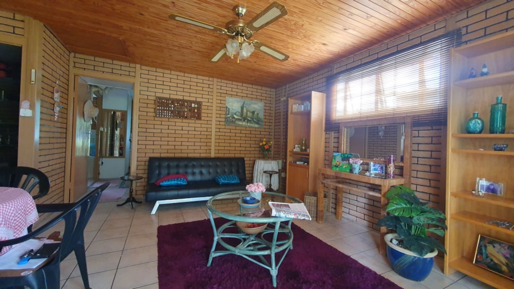 House for sale in Vaal Marina, Gauteng - 1VT1730407
