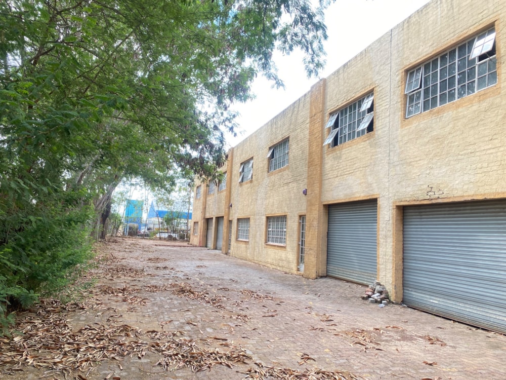 Commercial industrial property to rent in Phakalane, Botswana - 3BO1730568