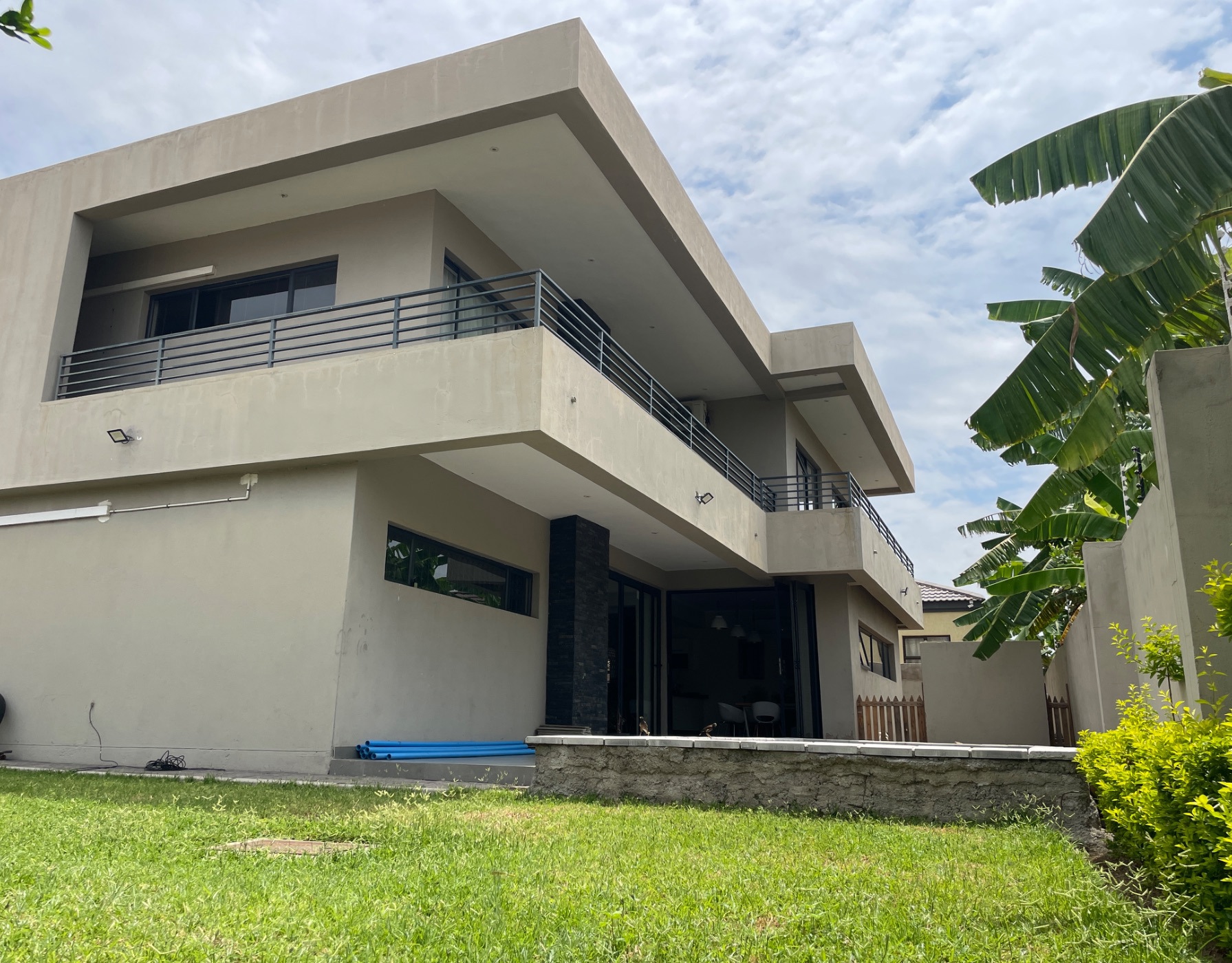 Double-storey house for sale in Block 10, Botswana - 3BO1730481