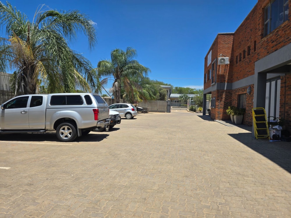 Commercial Building to rent in Phakalane, Botswana - 3BO1730394 Commercial Building to rent in Phakalane, Botswana - 3BO1730394