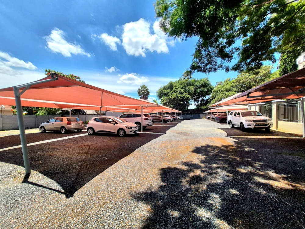 Commercial Building for sale in Bo Dorp - 1RU1730459 Commercial Building for sale in Bo Dorp - 1RU1730459