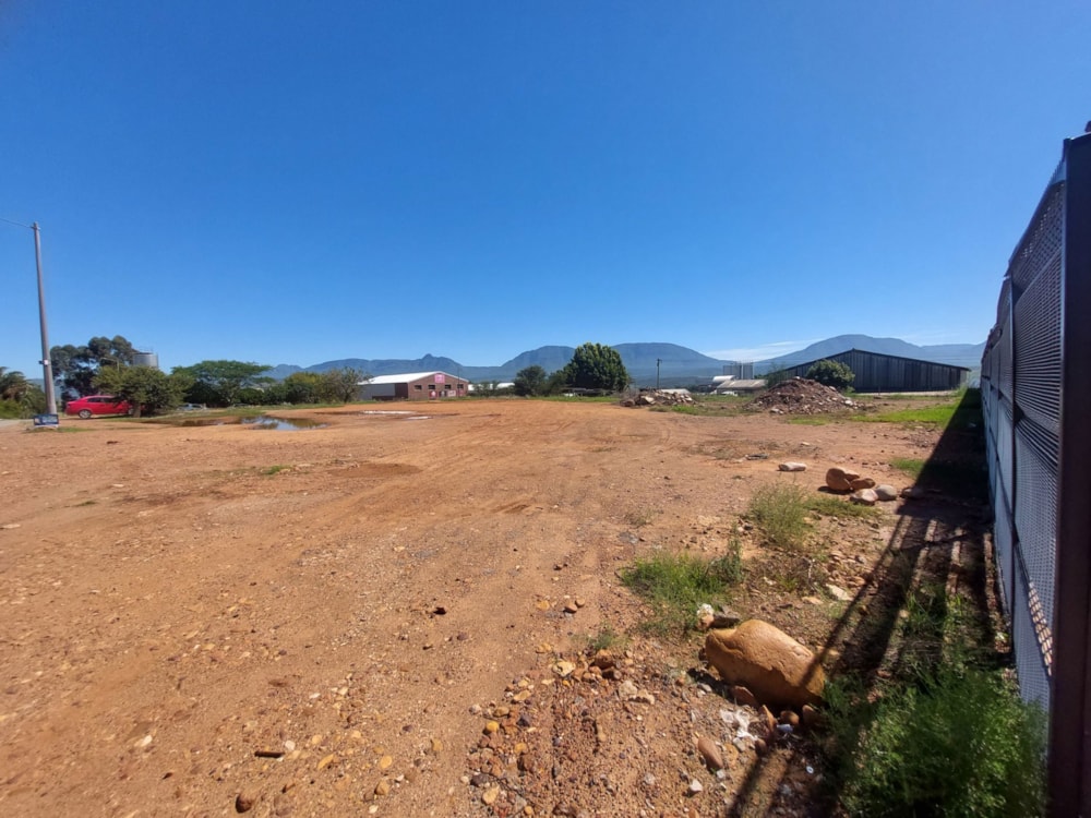 Vacant land for sale in Riversdale, Garden Route - 1SR1730543 Vacant land for sale in Riversdale, Garden Route - 1SR1730543