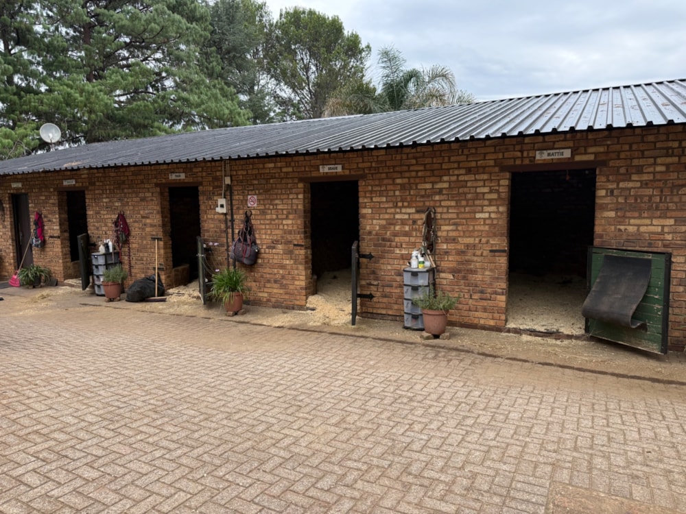 Equestrian farm for sale in Witbank Rural (eMalahleni Rural) - 1WD1730775 Equestrian farm for sale in Witbank Rural (eMalahleni Rural) - 1WD1730775