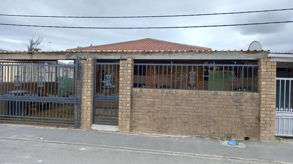 House for sale in Khayelitsha - 1MN1730613