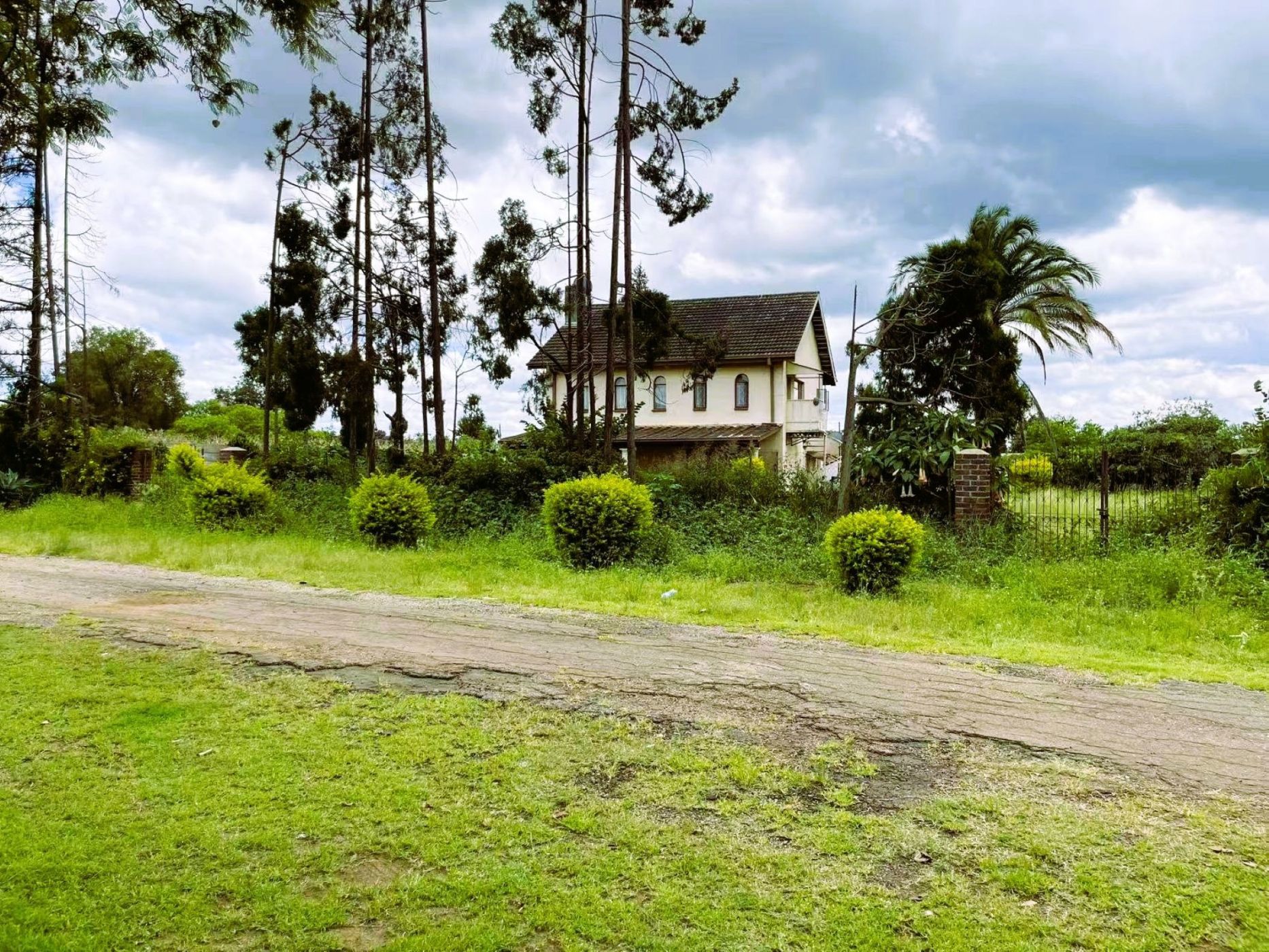 Double-storey house for sale in Tynwald, Zimbabwe - 3ZB1730632