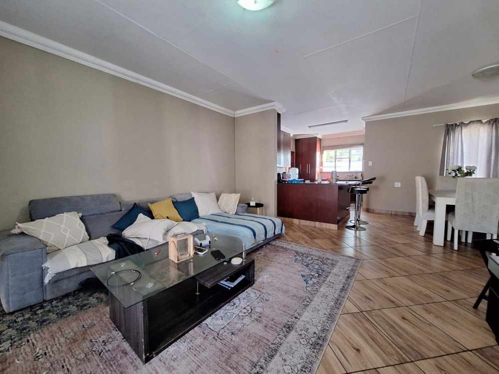 Townhouse for sale in Lydenburg (Mashishing) - 1LY1730704
