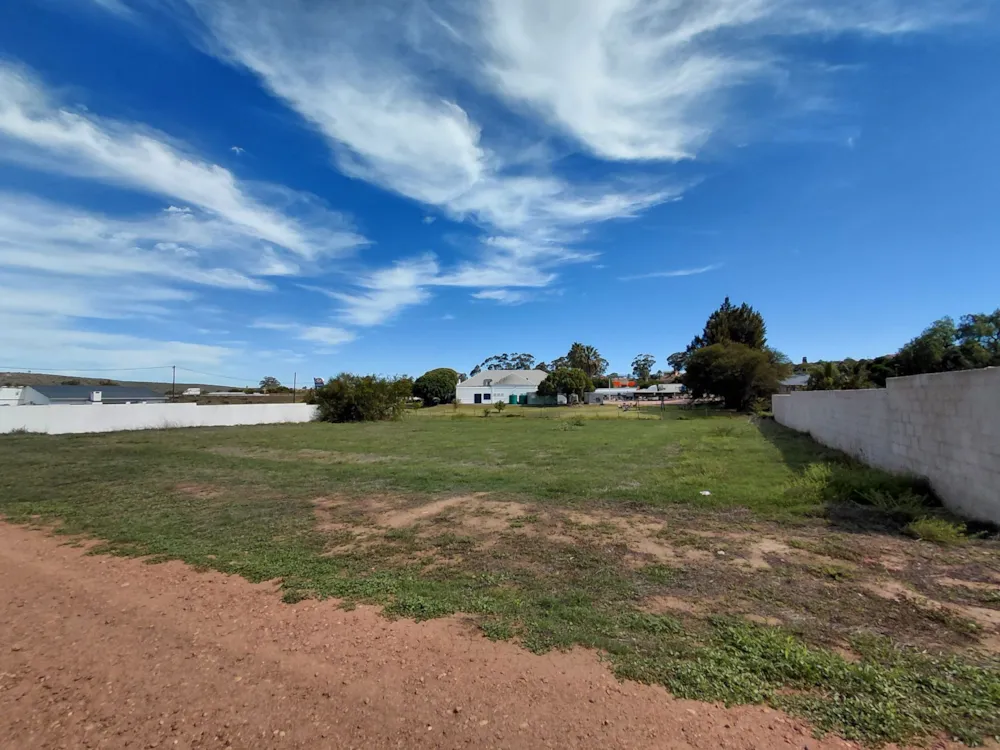 Residential vacant land for sale in Heidelberg, Garden Route - 1SR1730918 Residential vacant land for sale in Heidelberg, Garden Route - 1SR1730918