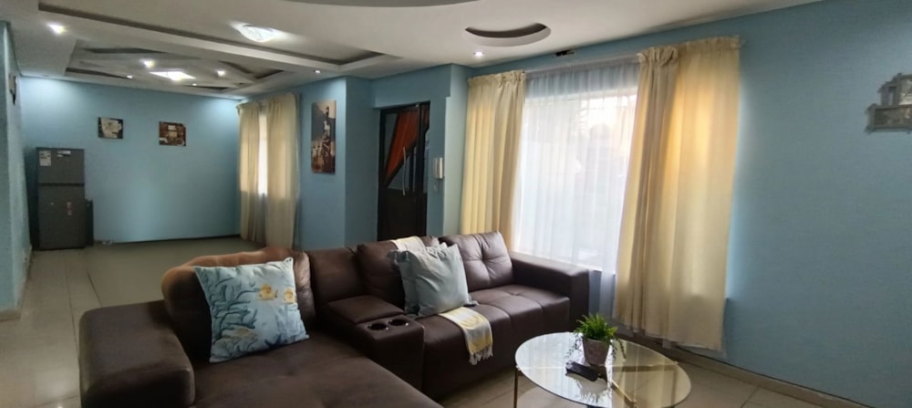 House for sale in Arbor Park, Newcastle - 1NW1731807 House for sale in Arbor Park, Newcastle - 1NW1731807