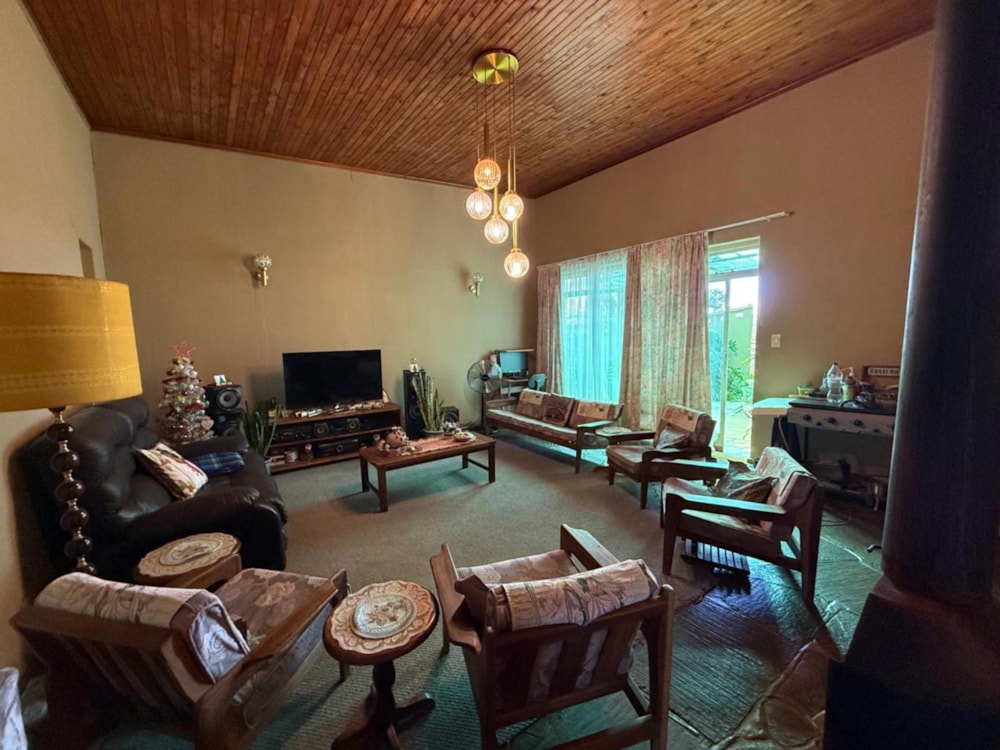 House for sale in Machadodorp, Mpumalanga - 1DS1731190