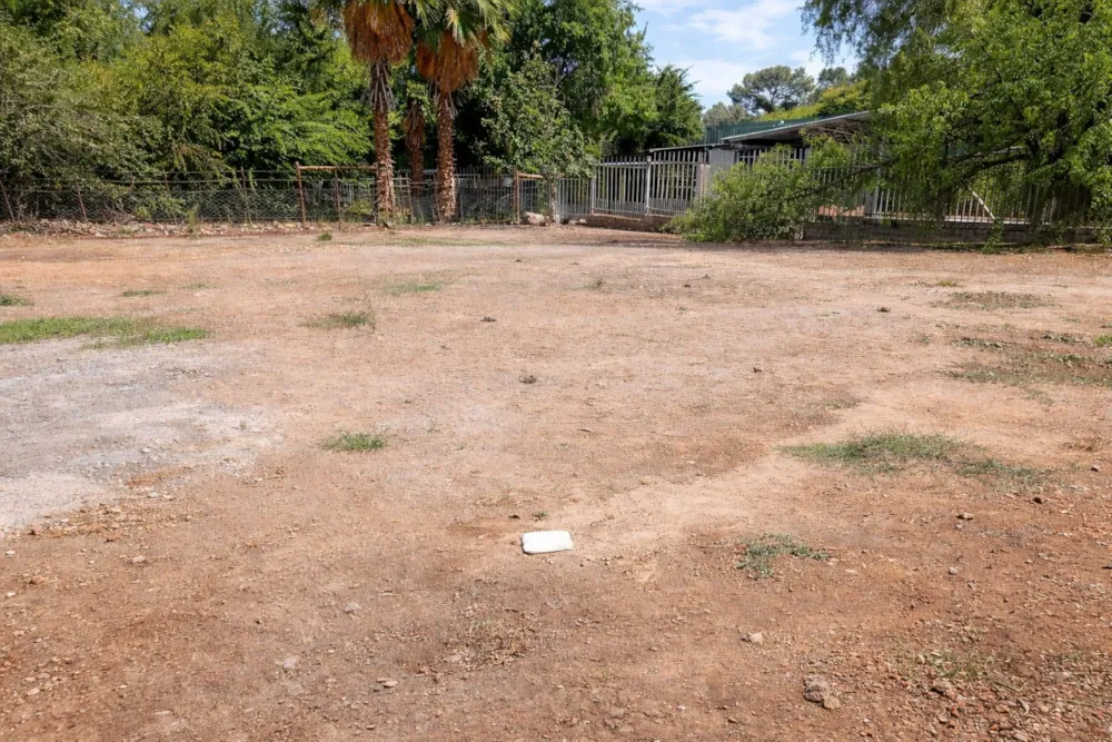 Vacant land for sale in Oudtshoorn Central - 1OU1730669 Vacant land for sale in Oudtshoorn Central - 1OU1730669