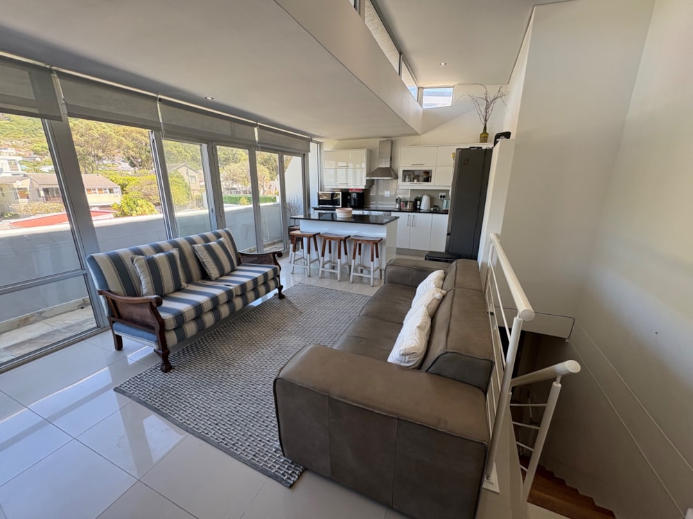 Apartment to rent in Hout Bay - BYL1731156