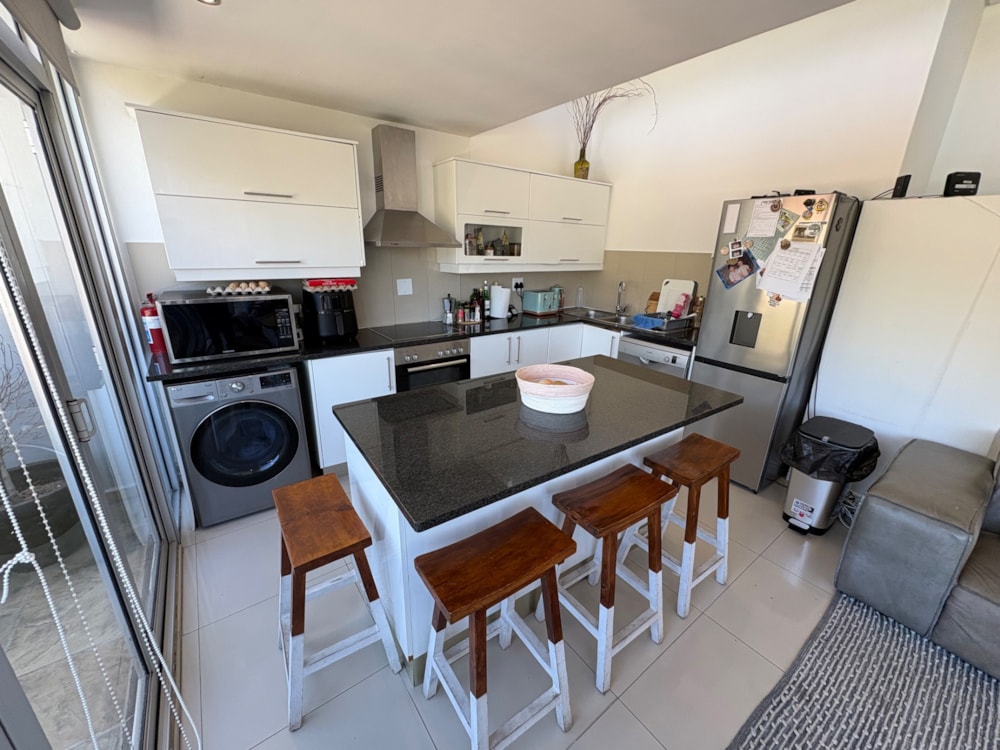 Apartment to rent in Hout Bay - BYL1731156