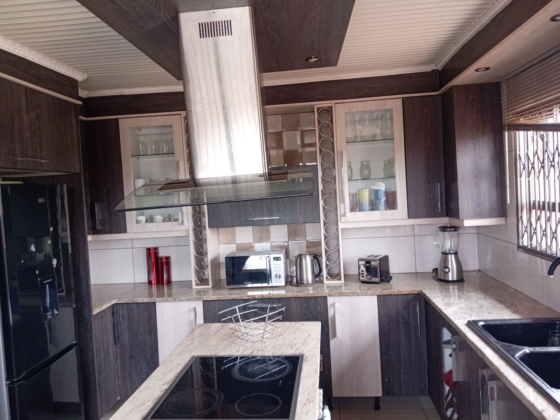 House for sale in Lakeside, Vereeniging - 1VT1731589